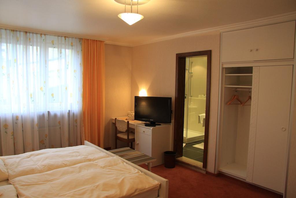 Hotel Die Post Όφενμπαχ Δωμάτιο φωτογραφία